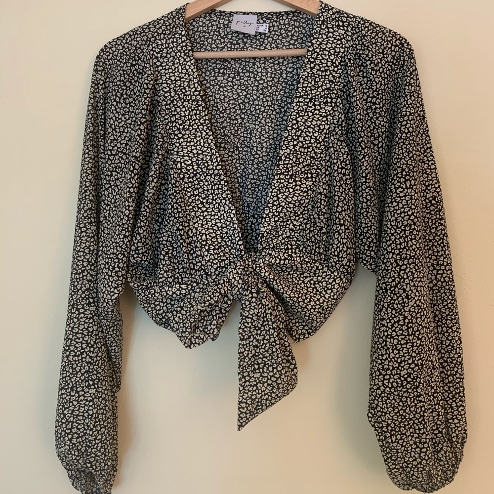 Princess Polly tie front top